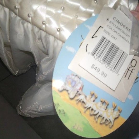 Girls Cinderella Dress New With Tags 4t $25 - Picture 7 of 9